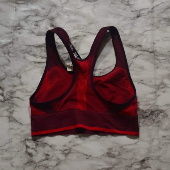 Victoria's Secret PINK Ultimate Sports Bra - Picture 2 of 2